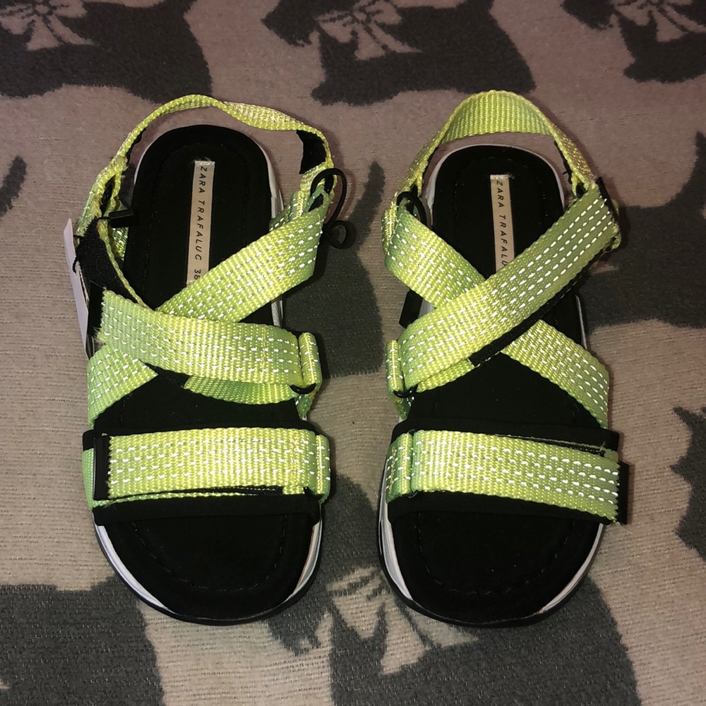 Zara Platform Strap Sandals - Picture 3 of 5